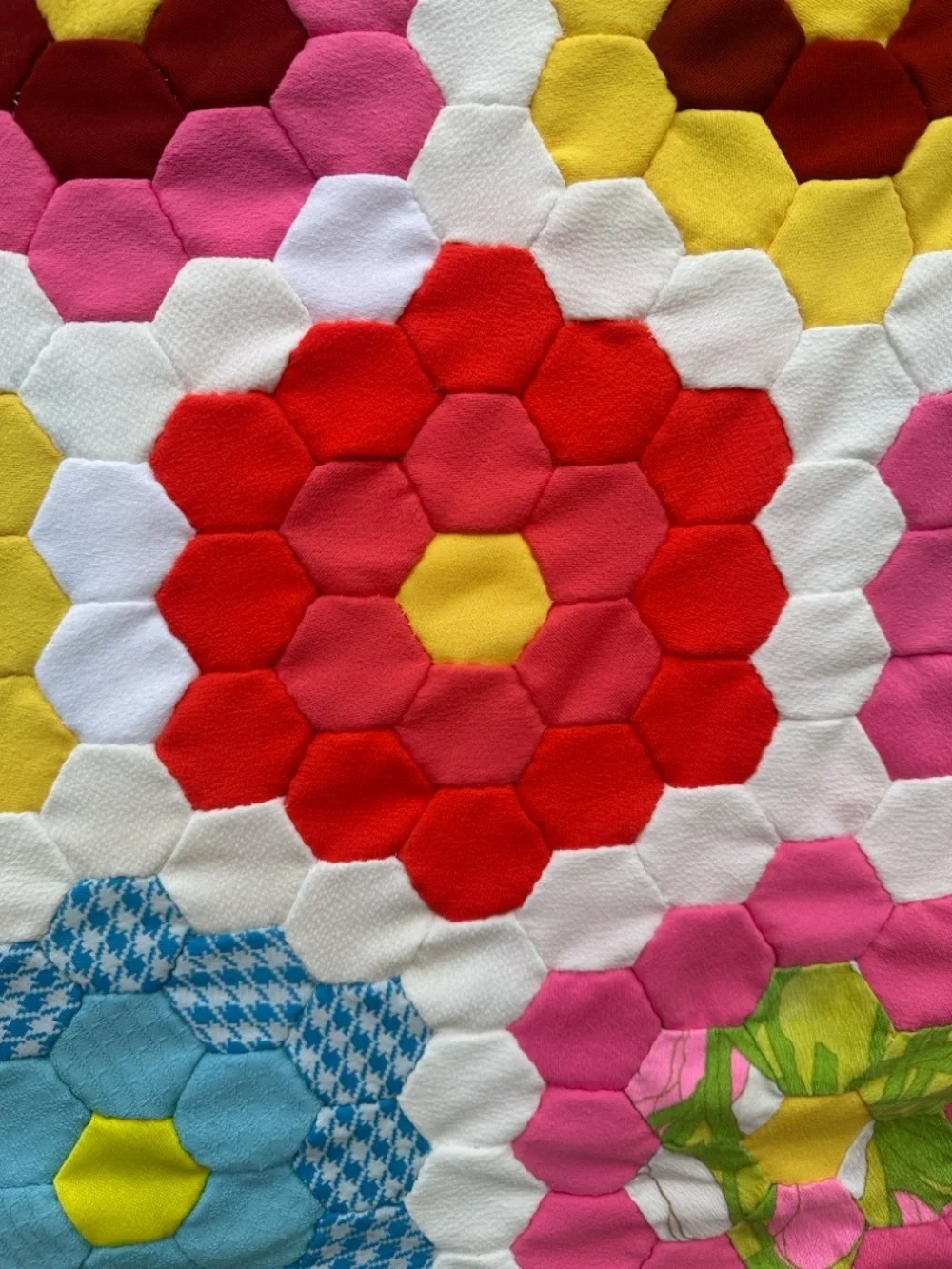 Vintage Grandmother’s Garden Quilt Topper HandmadeHexagon Floral Cottagecore